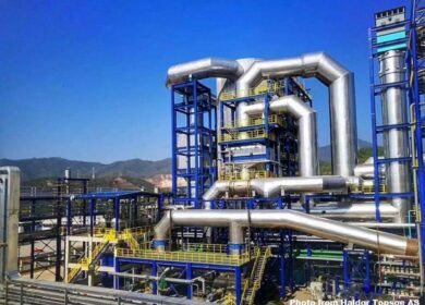 В Китае запущен крупнейший cернокислотный завод