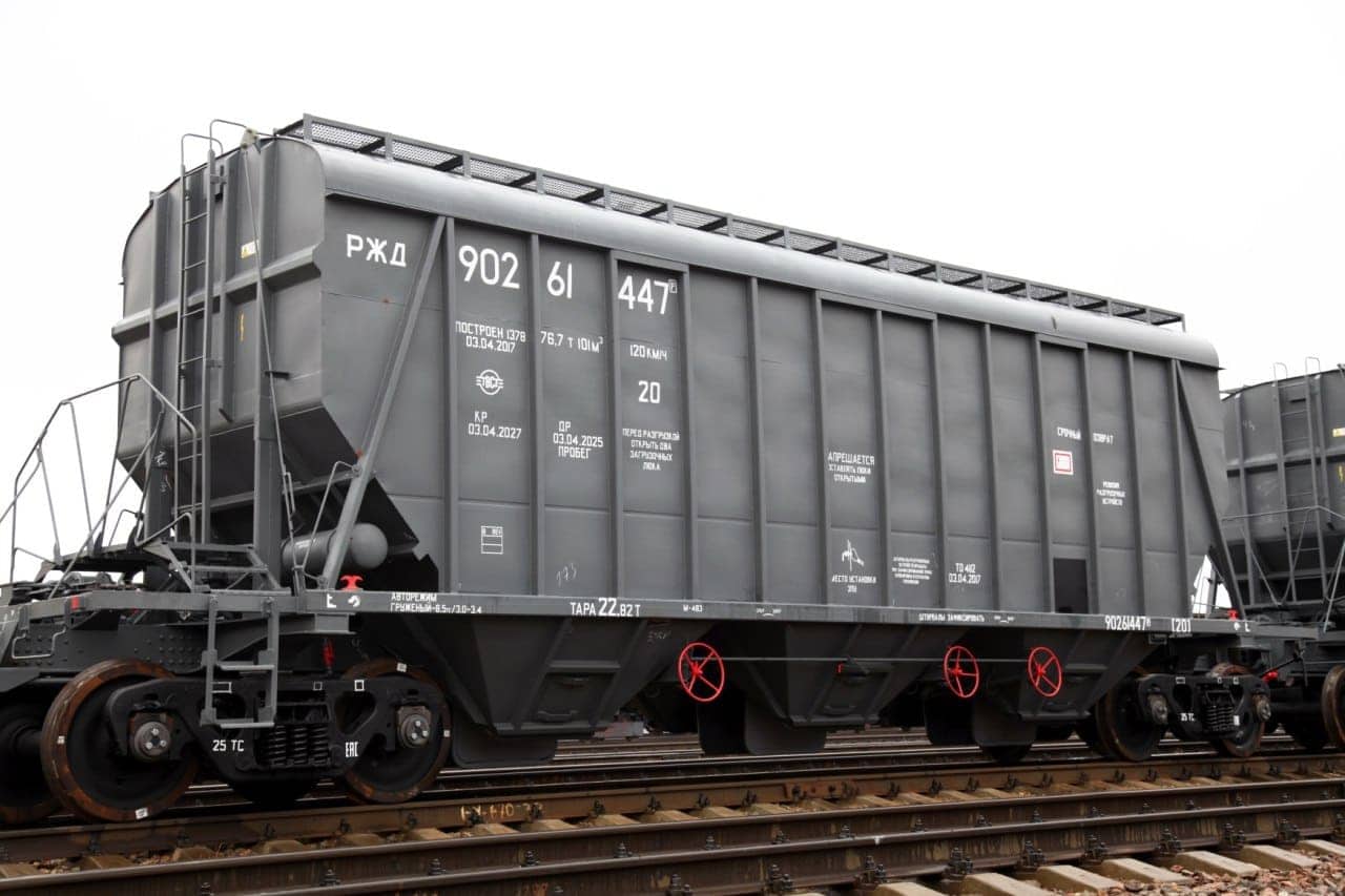 ОВК поставит «Уралкалию» 500 минераловозов