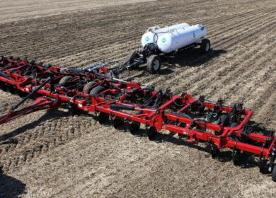 Саратовские фермеры закупили свыше 30,2 тыс. тонн аммиачной селитры