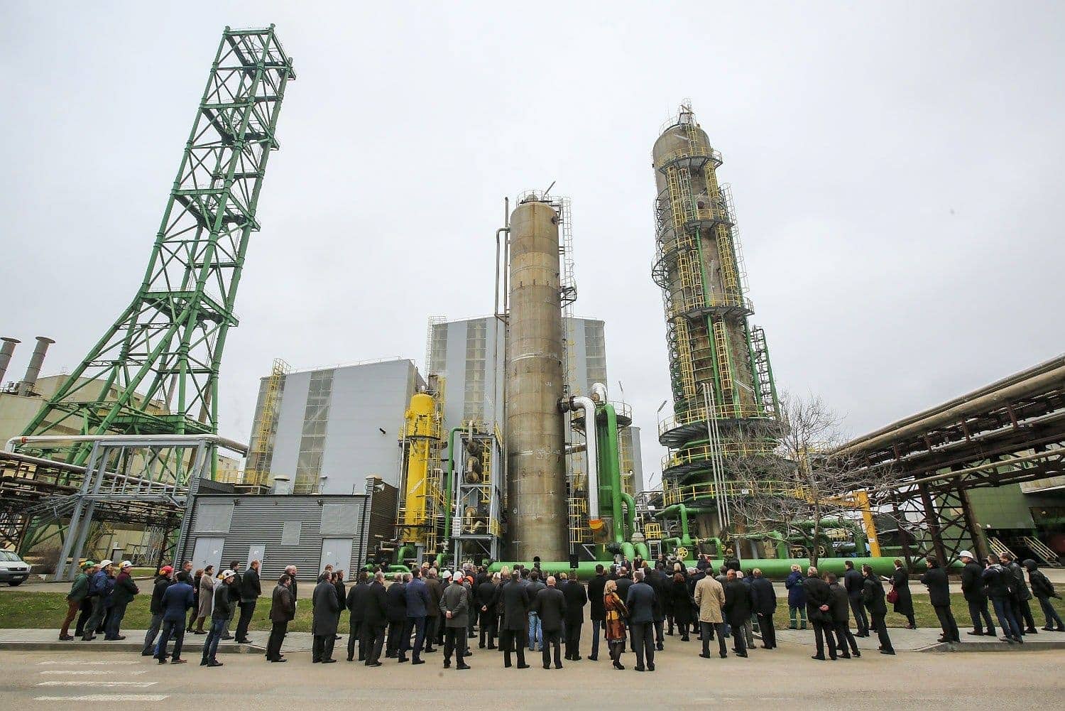 Achema сокращает производство