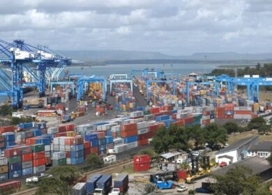 В Кении пропало судно с 10 тыс. тонн удобрений