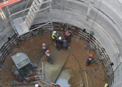 Строительство Нежинского ГОКа идет по графику