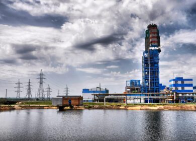 «Стирол» уходит в простой