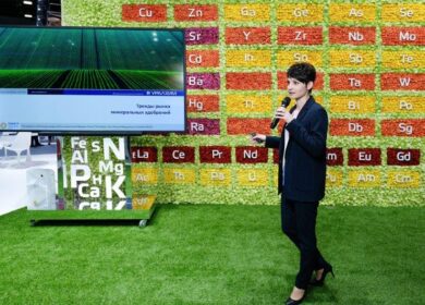 «Уралхим» продемонстрировал инновационные удобрения на ПМЭФ