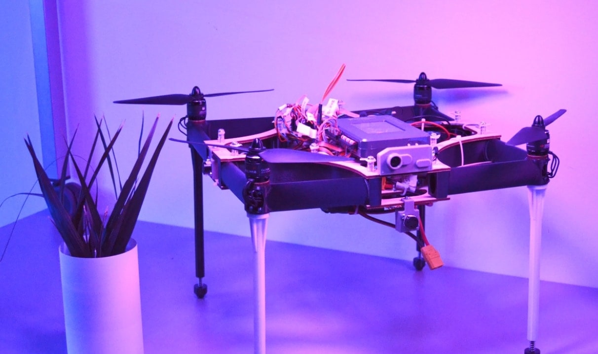 В Дании создали дрон для вертикальных ферм