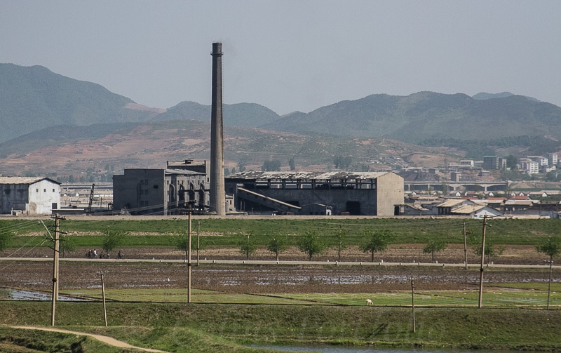 На заводе в Северной Корее погибли люди