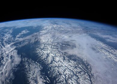 Китай вырастил первую партию «лунного риса»