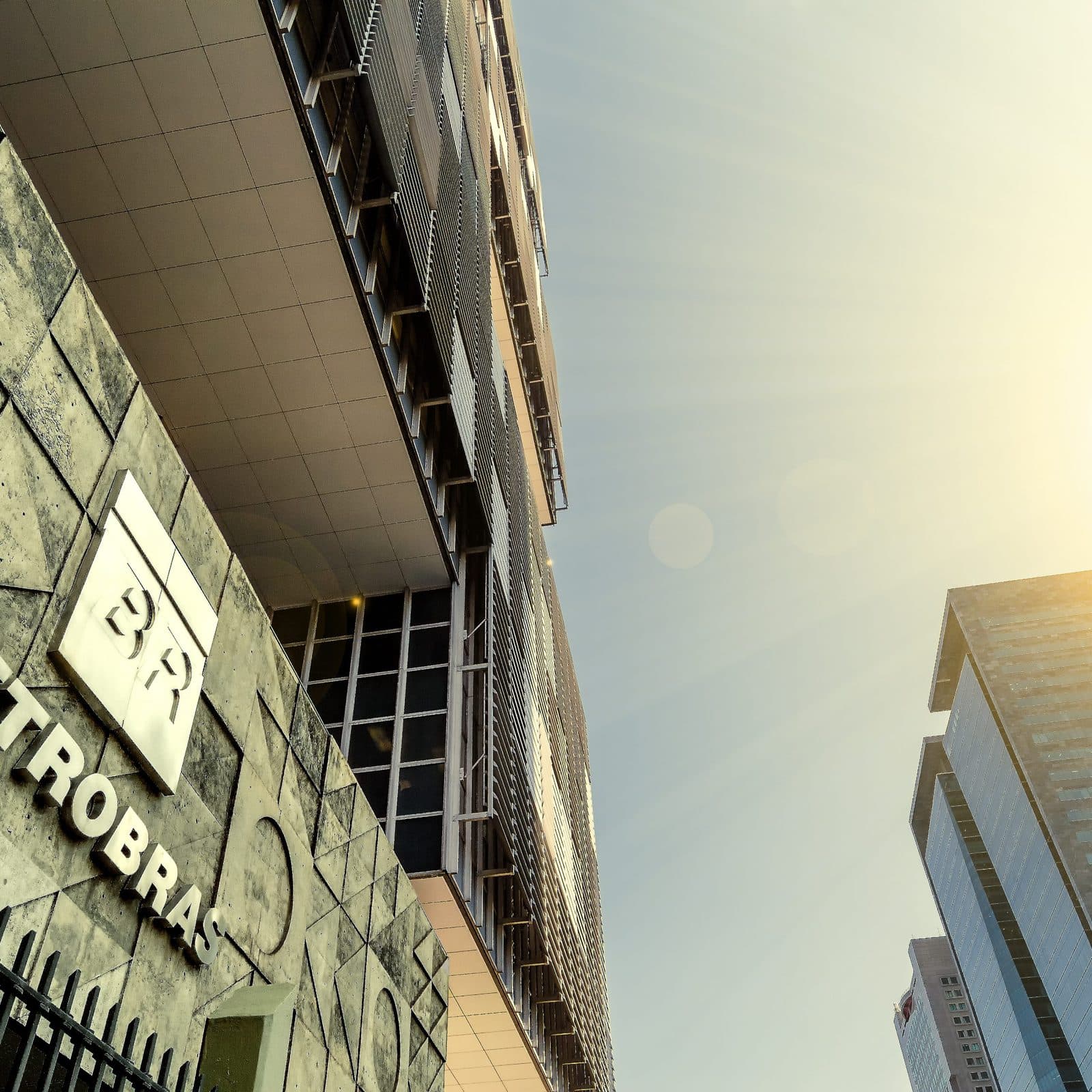 Petrobras продает завод группе «Акрон»