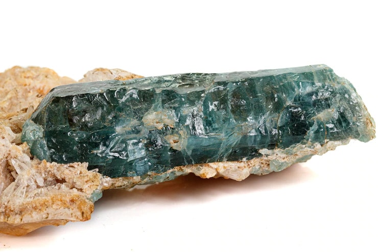 Dorowa Minerals расширяет добычу апатитов