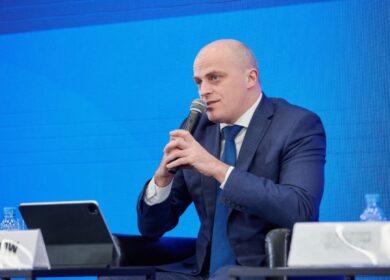 Владимир Пастухов: «Мы открыты к работе с любой организацией реального и научного сектора»