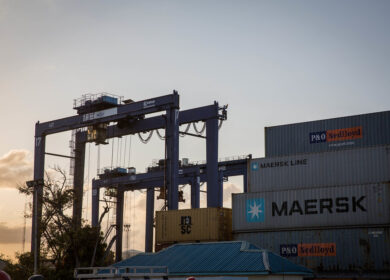 Терминал перевалки удобрений в Усть-Луге получил свет