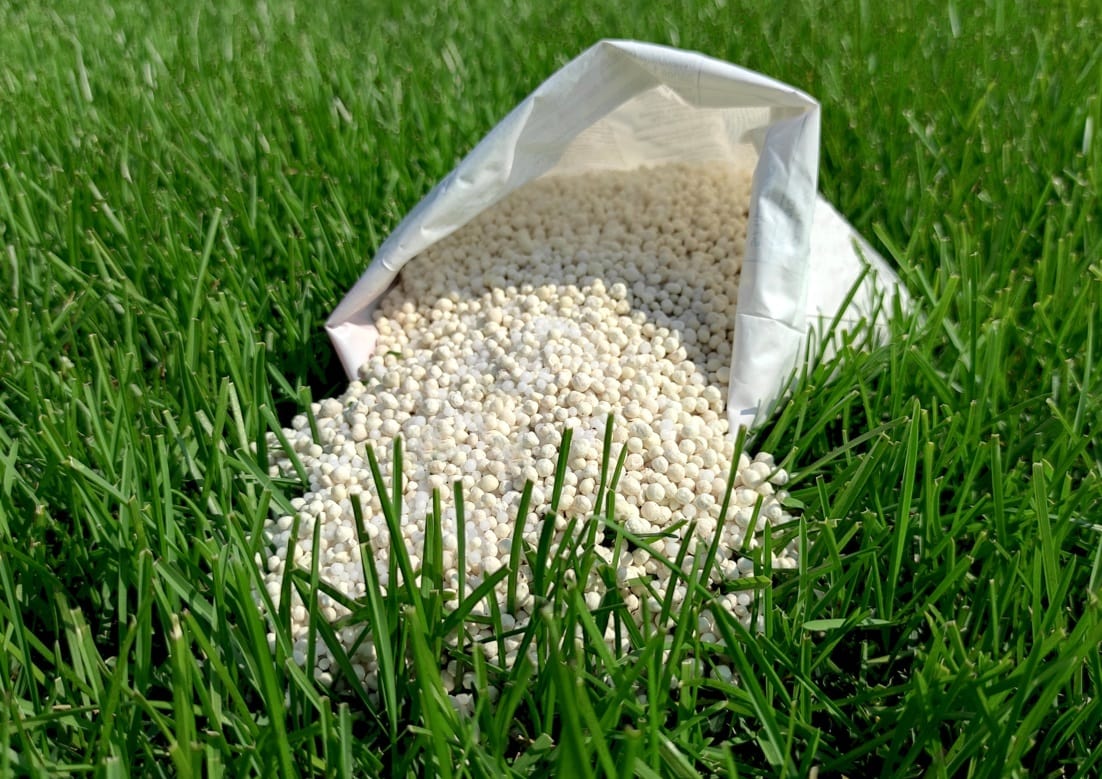 Жительницы Кировской области получают подарки от «Уралхима»