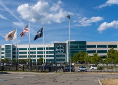 Компания Bayer проиграла в суде дело о гербициде на 2,25 млрд. долларов США