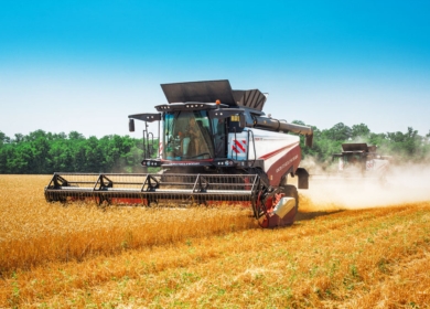 «Ростсельмаш» при поддержке ФРП открыл новый тракторный завод