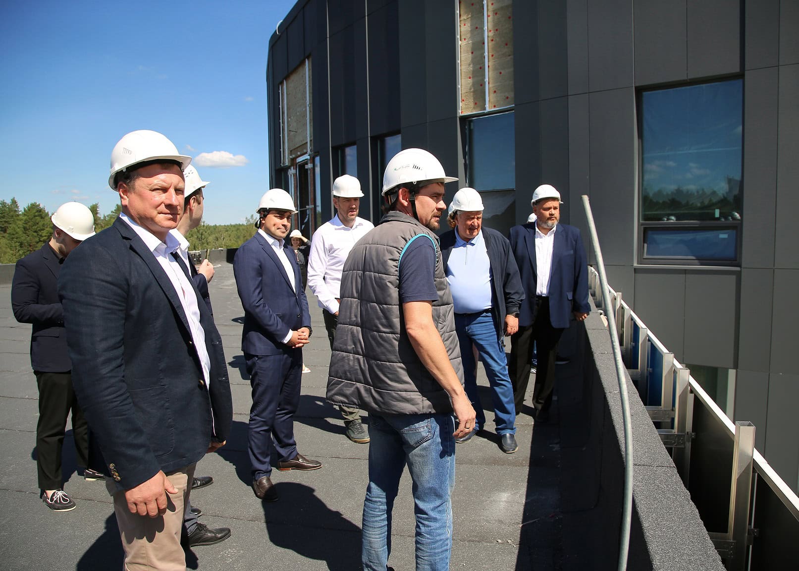 Минсельхоз и Минпромторг России посетили научный центр «Августа»