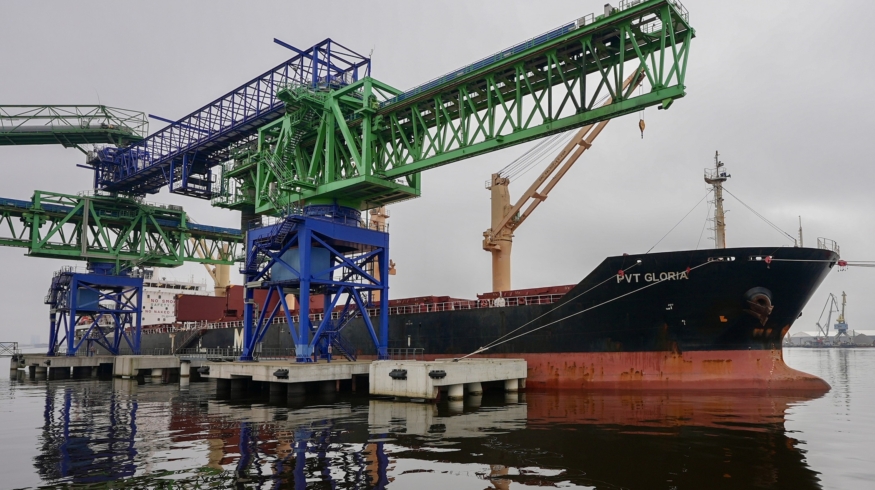 «Уралхим» отправил в Бангладеш 30 тыс. тонн гуманитарных удобрений